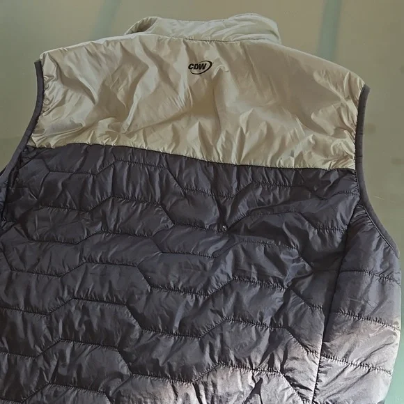 CDW Unstoppable Men's Vest - Picture 9 of 12